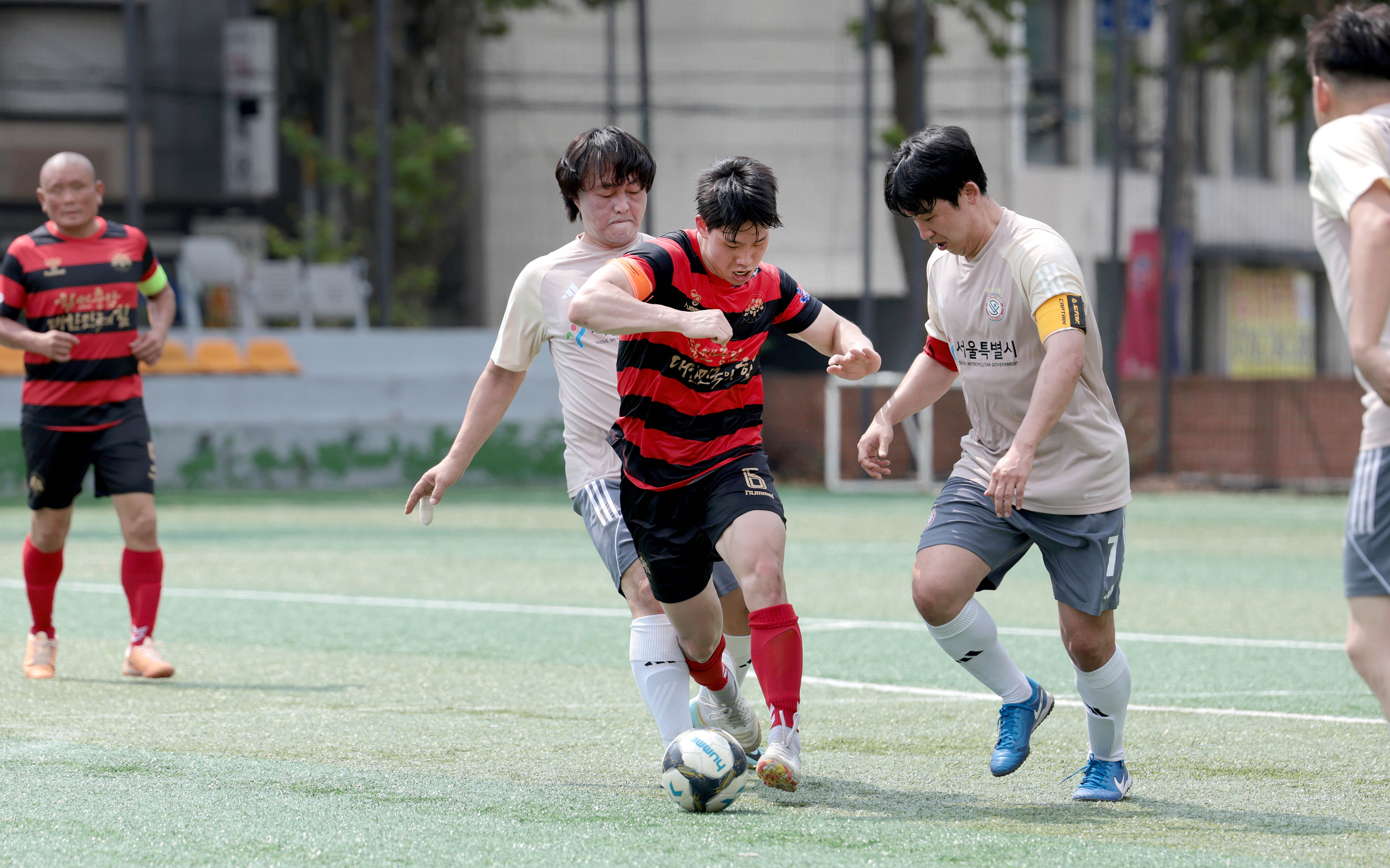 저시력부 경기장면2.JPG